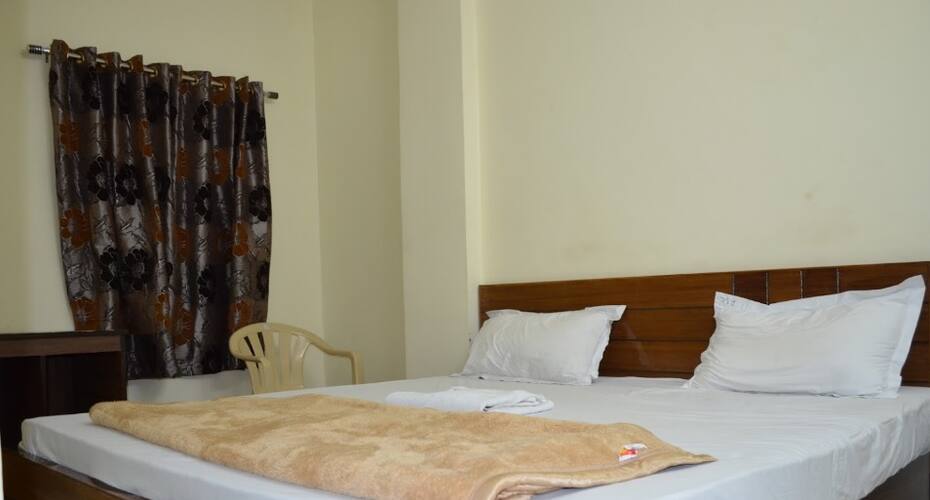Royal Suites & Lodge, Hyderabad 2